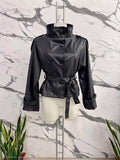 Veste en simili cuir noir et brun foncé